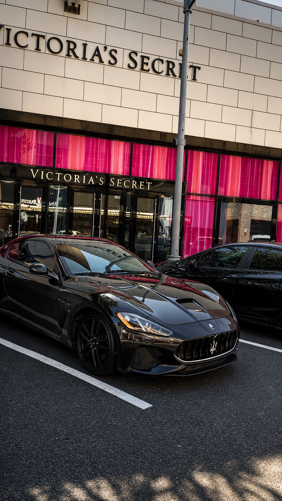 Black Maserati GranTurismo